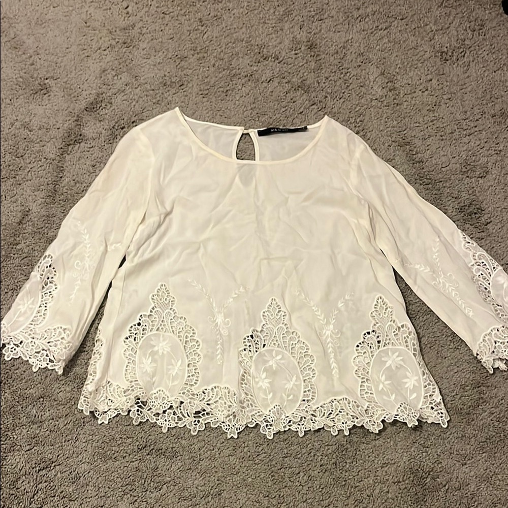 Elegant White Lace Women's Top